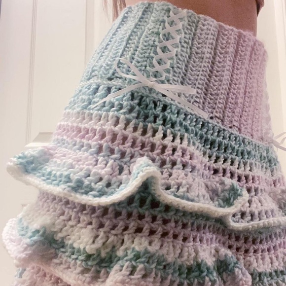 Handmade Crochet Ruffle Mini Skirt in Pastel Colors - Picture 2 of 3